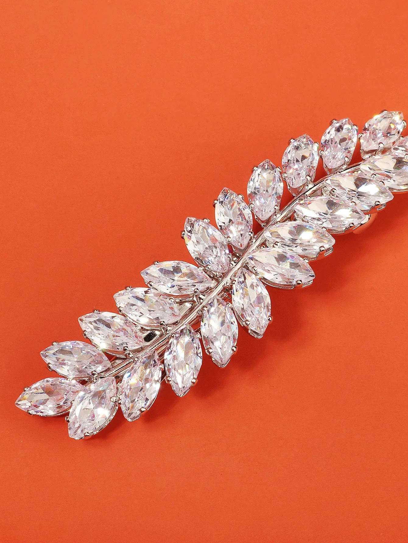 1pc Leaf Shape Rhinestone Leaf Design Alligator Clip for Women Barrette Styling