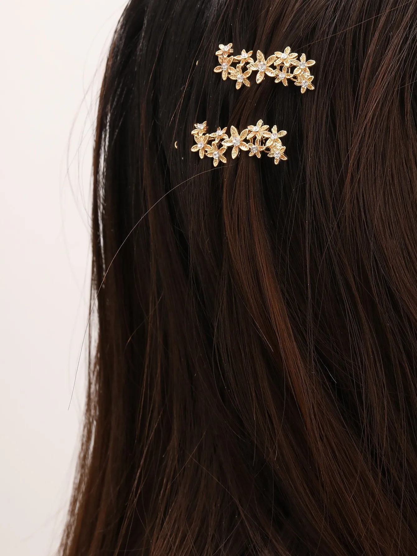 2pcs Metallic Mini Flower & Star Shaped Hair Clips for Women Barrette Styling