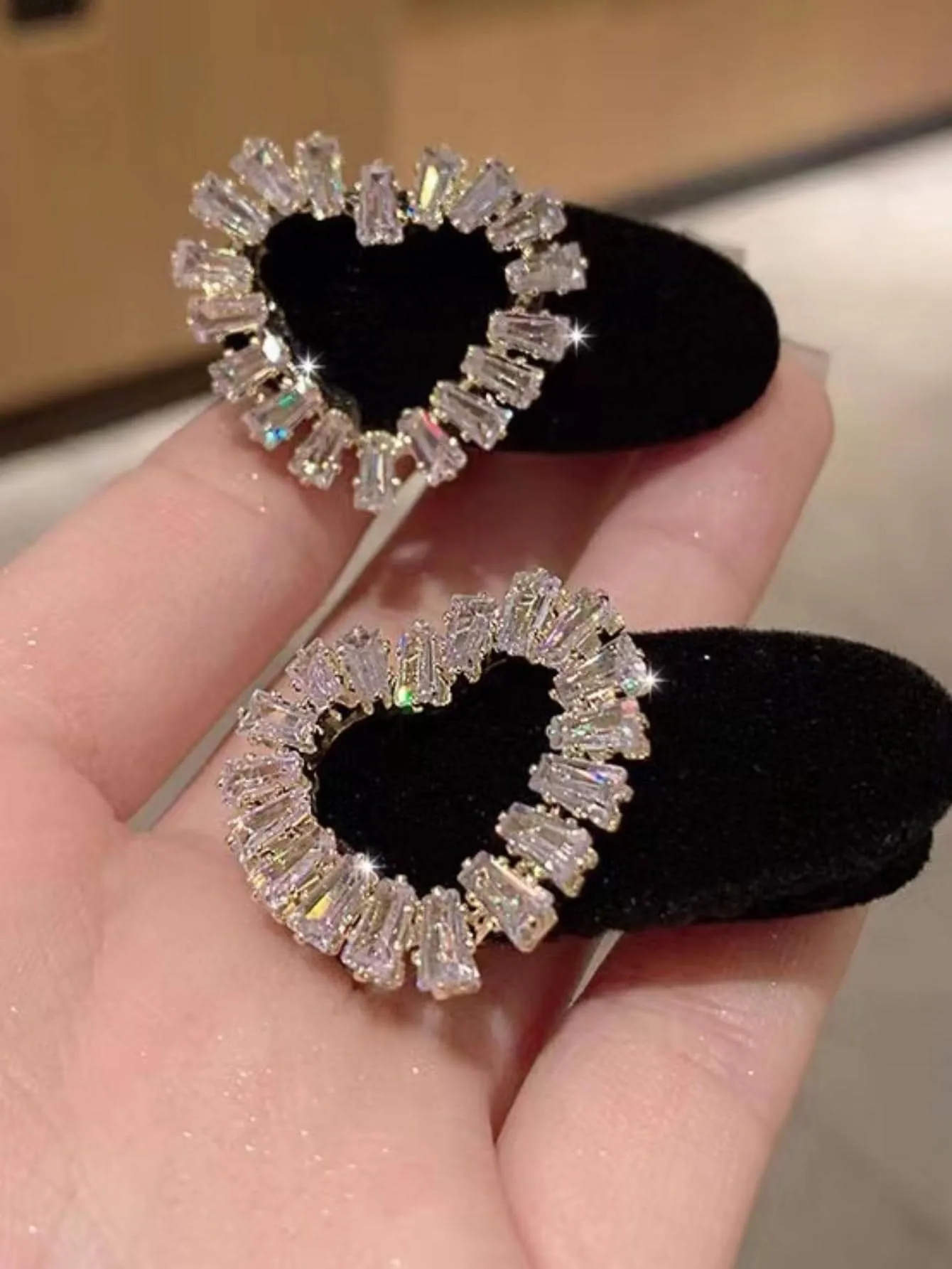 2pcs Rhinestone Heart Decor Hair Clip for Women Barrette Styling Hair