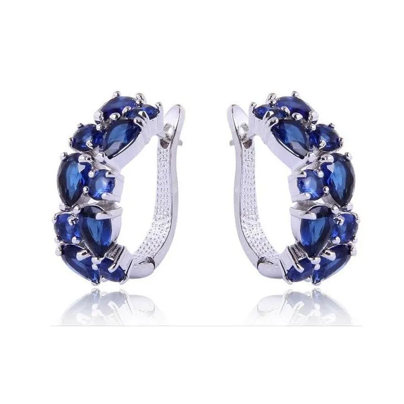 Elegant and Luxurious Zirconia Crystal Hoop Earrings