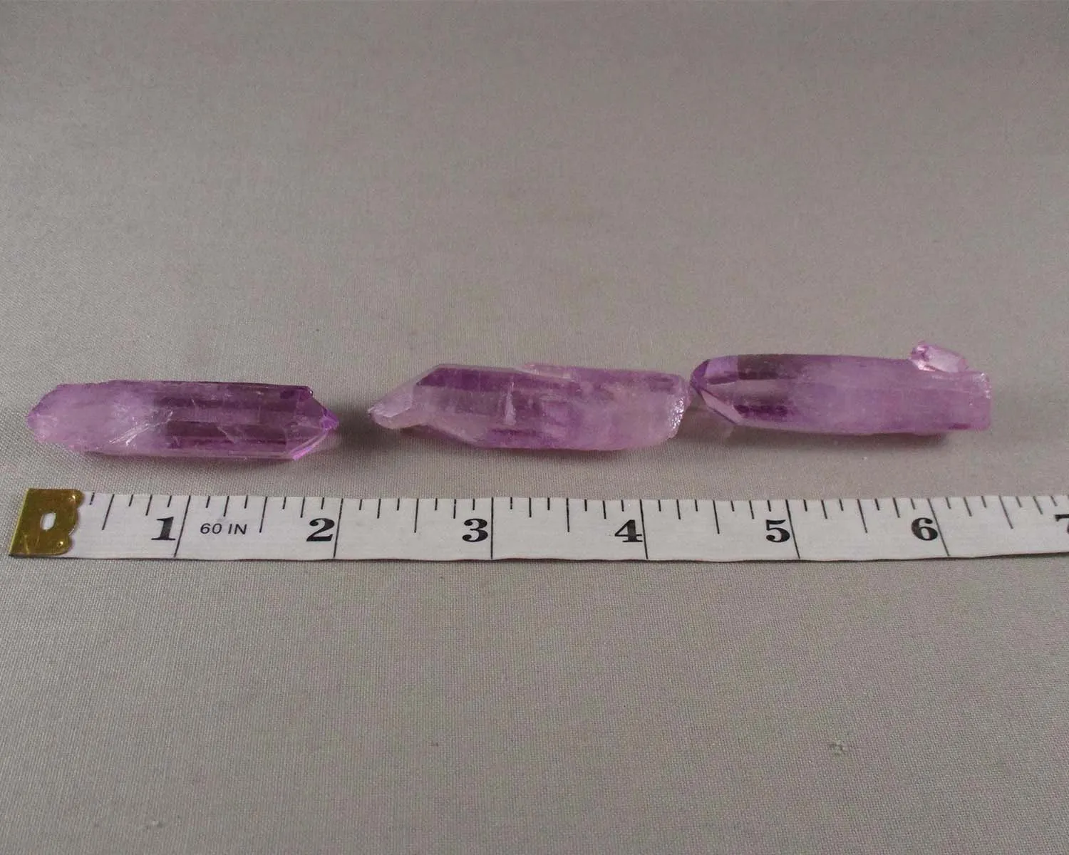 Lavender Aura Quartz Point 1pc J151**