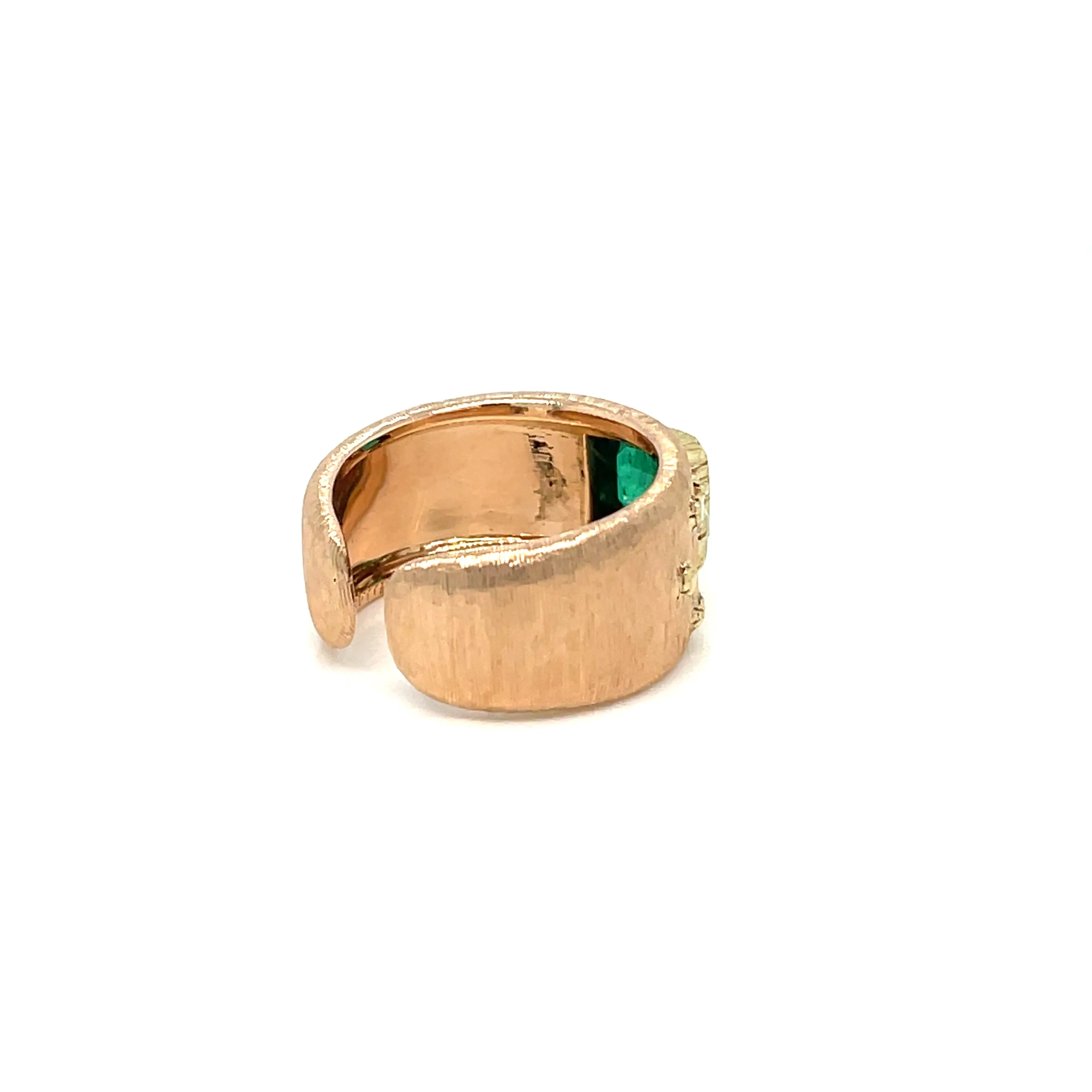 Mario Buccellati Colombian Emerald Gold Band Ring