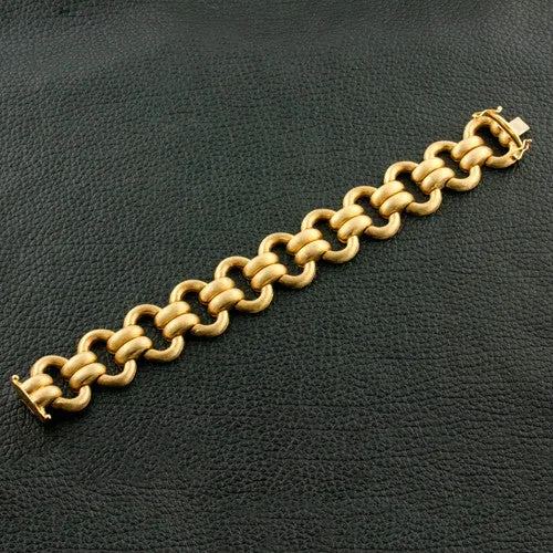 Oval & Bar Link Estate Bracelet