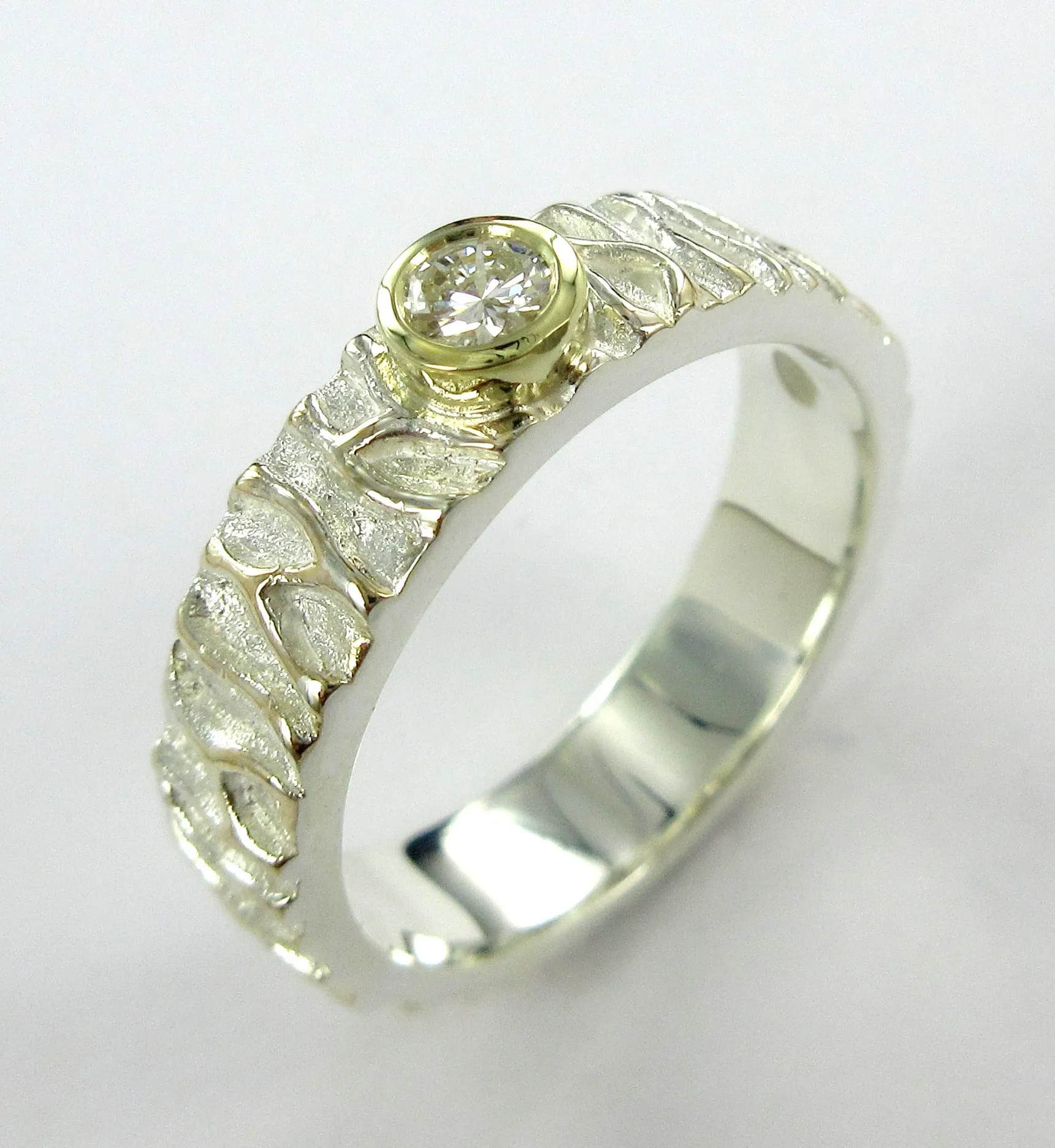 Ripple Band Ring Ai107