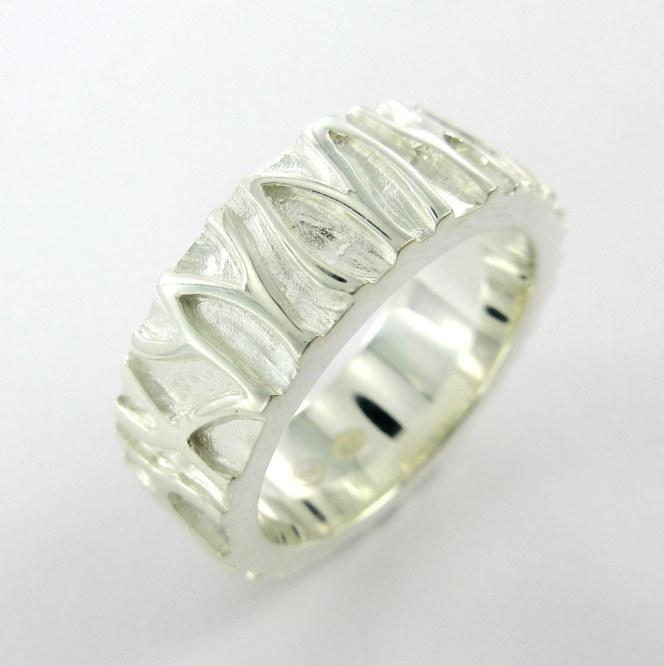 Ripple Band Ring Ai107